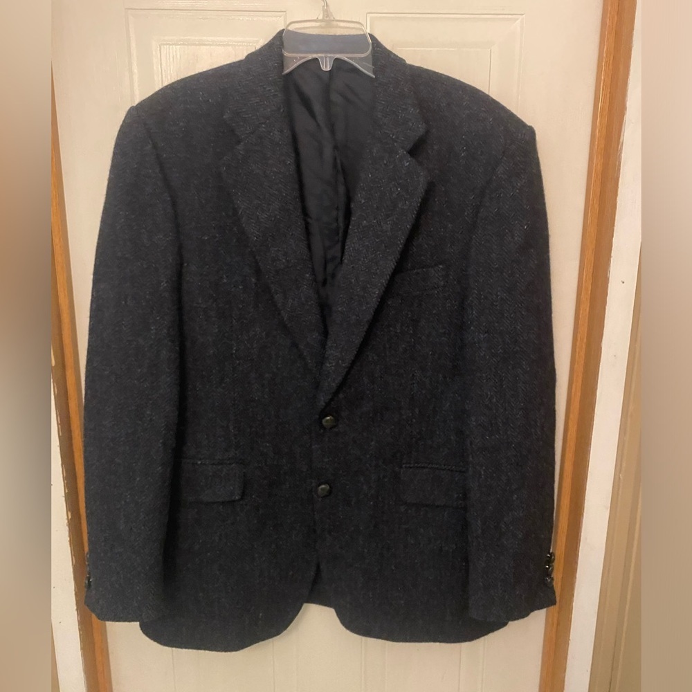 Harris Tweed Men's Dark Charcoal Herringbone Sport Coat